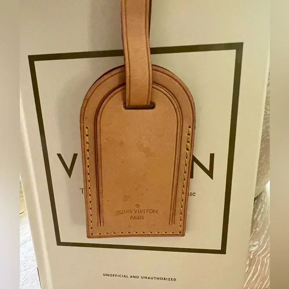 Louis Vuitton luggage tag with Box - Picture 7 of 14